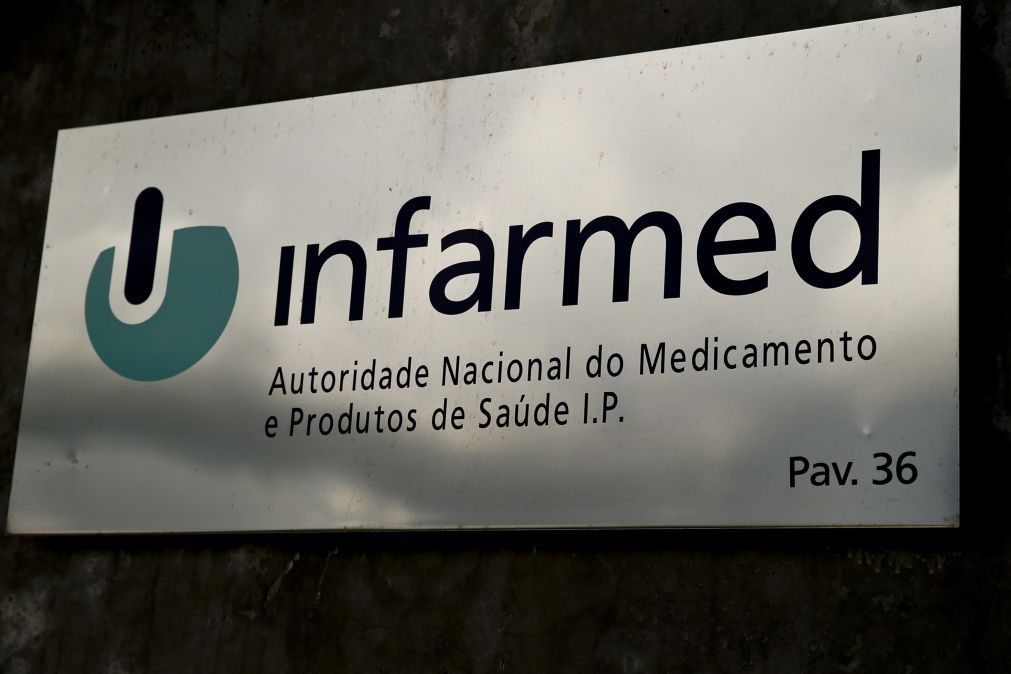 Lei garante que trabalhadores do Infarmed podem recusar ir para o Porto