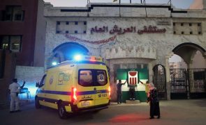 Mais de 400 cidadãos retirados de Gaza para o Egito dos quais 76 feridos