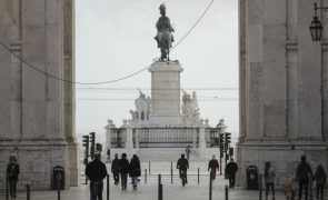 OCDE revê em baixa crescimento económico em Portugal para 2,2% este ano