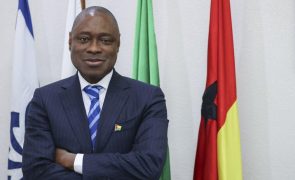 PM guineense esclarece que não foi reconduzido mas viu renovada confiança política
