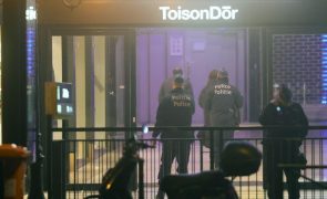 Quatro feridos após tiroteio em movimentada artéria comercial de Bruxelas