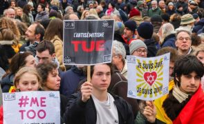 Milhares protestam em Berlim e Bruxelas contra antissemitismo e a guerra