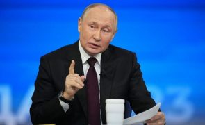 Putin mantém objetivo de atingir neutralidade de Kiev a bem ou a mal