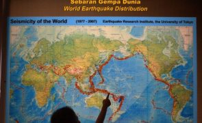 Terramoto de magnitude 5,5 atinge região de Xinjiang, no noroeste da China