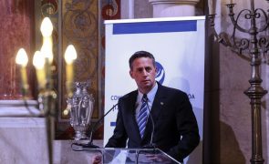 Embaixador israelita em Lisboa avisa deputados que não é o momento de falar da Palestina