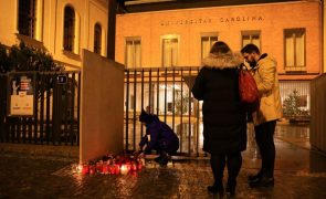 Guterres expressa condolências por tiroteio que fez 14 mortos em Praga