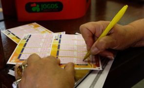 'Jackpot' de 55,6 ME e segundo prémio do Euromilhões saíram em Portugal