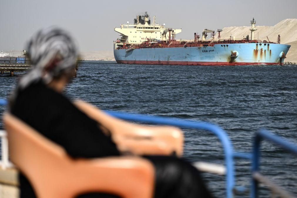 Companhias japonesas decidem evitar mar Vermelho devido aos ataques dos Huthi