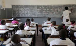 PR angolano autoriza despesas de 73 ME para reabilitação de escolas em Luanda