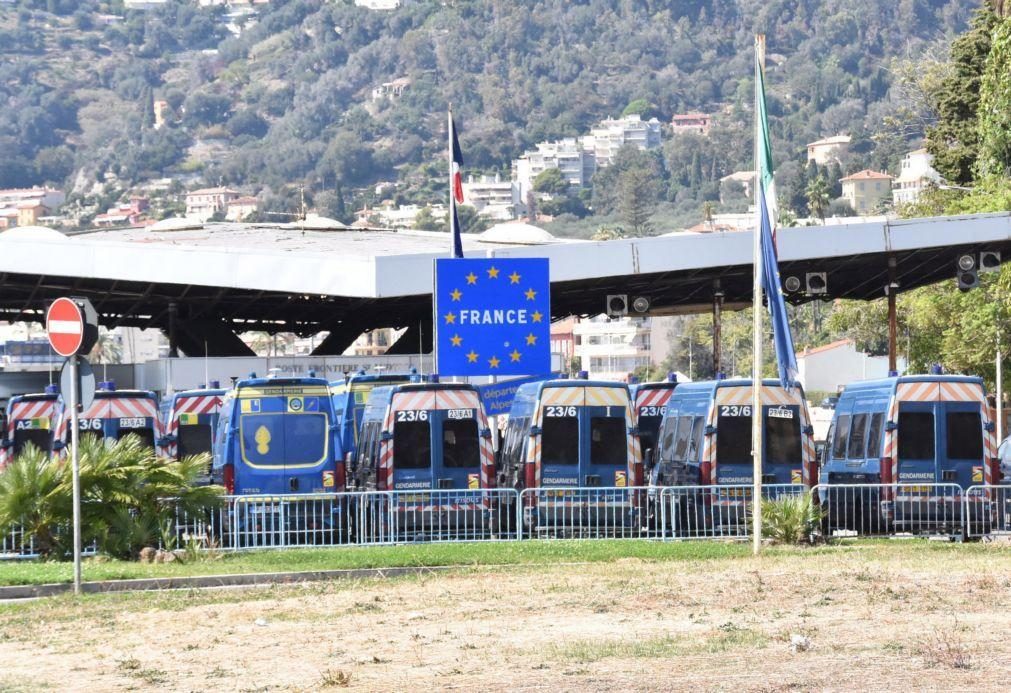 Sete ONG unidas para travar tráfico humano nas fronteiras de Espanha, Itália e França