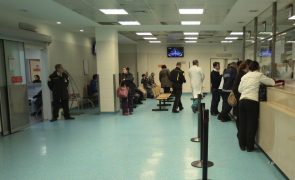 Doentes urgentes esperam mais de 15 horas no Hospital Amadora-Sintra