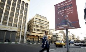 Balanço de explosões no Irão sobe para 73 mortos e mais de 170 feridos