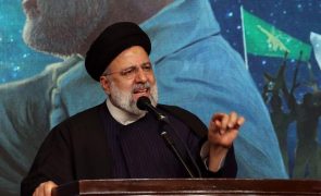Presidente do Irão promete vingança por ataques que mataram mais de 80 pessoas