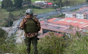 Equador precisa de mil milhões de dólares para responder à violência