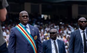 Tshisekedi tomou posse como presidente da RDC para segundo mandato após eleições controversas