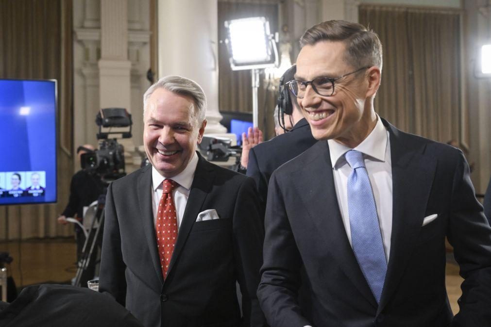 Alexander Stubb à frente nas presidenciais na Finlândia e enfrenta Pekka Haavisto na 2ª volta