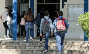 Abandono escolar em Portugal aumenta pela primeira vez desde 2017