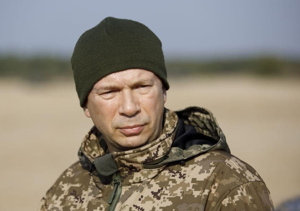 Novo chefe das forças armadas ucranianas pede aperfeiçoamento para derrotar Rússia