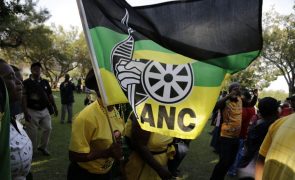 Justiça sul-africana ordena ao ANC entrega de registos de colocação de quadros