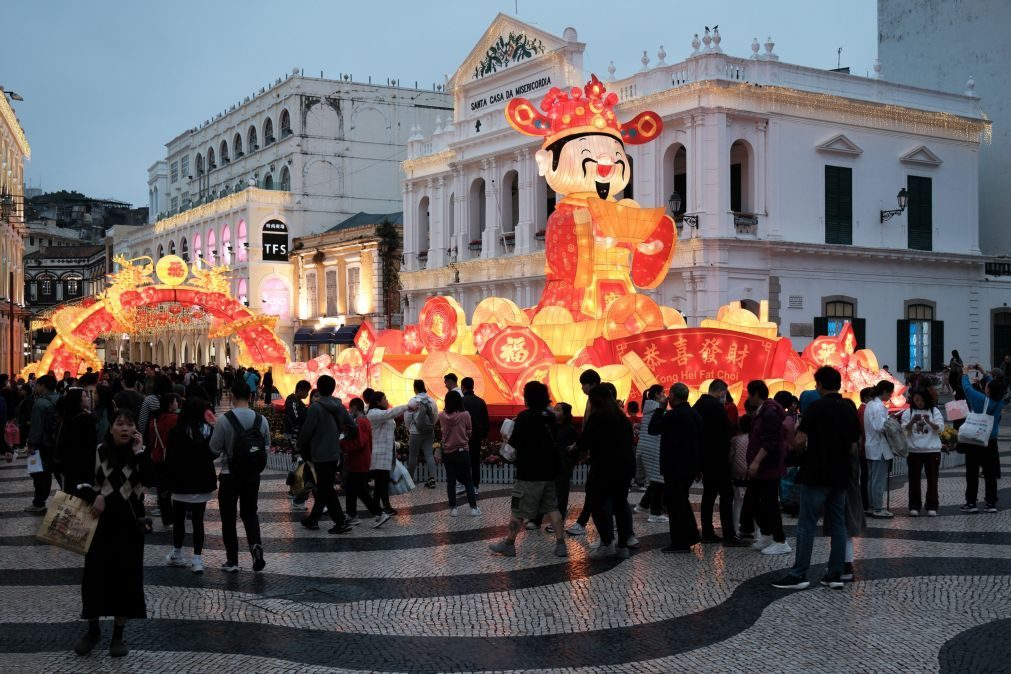 Ano Novo Lunar ajuda Macau a atingir máximo diário de visitantes em cinco anos