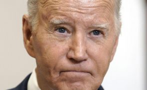 Biden telefona a Zelensky a assegurar o seu apoio na guerra contra a Rússia