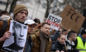 Navalny: Kremlin diz que investigação sobre a morte do opositor está em curso