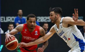 Portugal estreia-se com derrota na última fase de qualificação para o EuroBasket