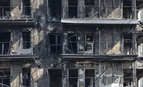Sobe para 10 o número de mortos em incêndio em prédio residencial de Valência