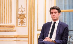 PM francês também não exclui envio de tropas para combater Rússia