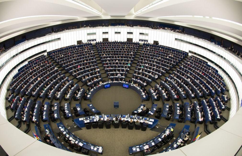 Parlamento Europeu aperta regras para tornar propaganda política mais transparente