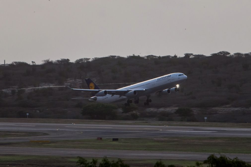 Aeroportos da Venezuela sem combustível para aeronaves privadas