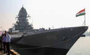Marinha da Índia liberta cargueiro sequestrado por piratas da Somália