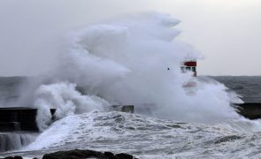 IPMA eleva para 10 os distritos sob aviso laranja devido à agitação marítima