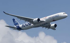 Companhia de aviação Korean Air faz 1.ª encomenda de 33 aviões A350