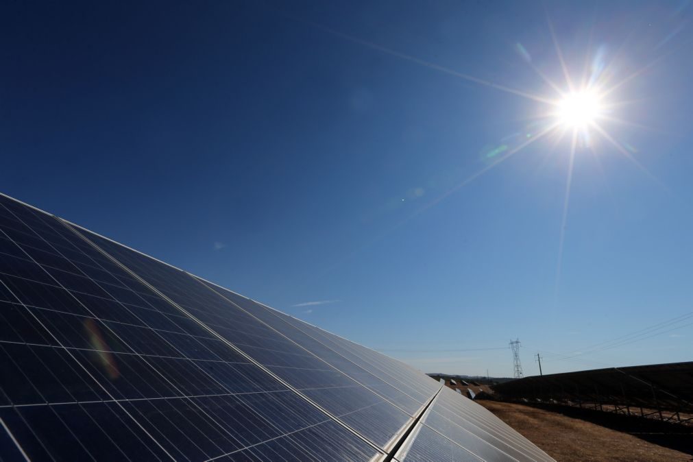 Angola vai poupar 3,3 ME com nova Central Fotovoltaica de Saurimo - Governo