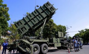 EUA vão vender 127 milhões euros em equipamento militar a Kiev