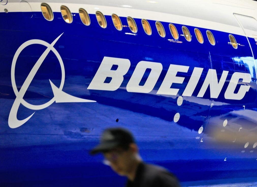 Incidente com Boeing faz 11 feridos e leva ao encerramento do aeroporto de Dacar