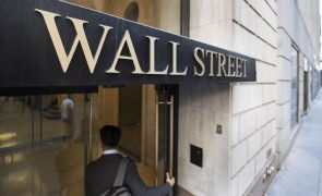 Bolsa em Wall Street negoceia em alta no início da sessão