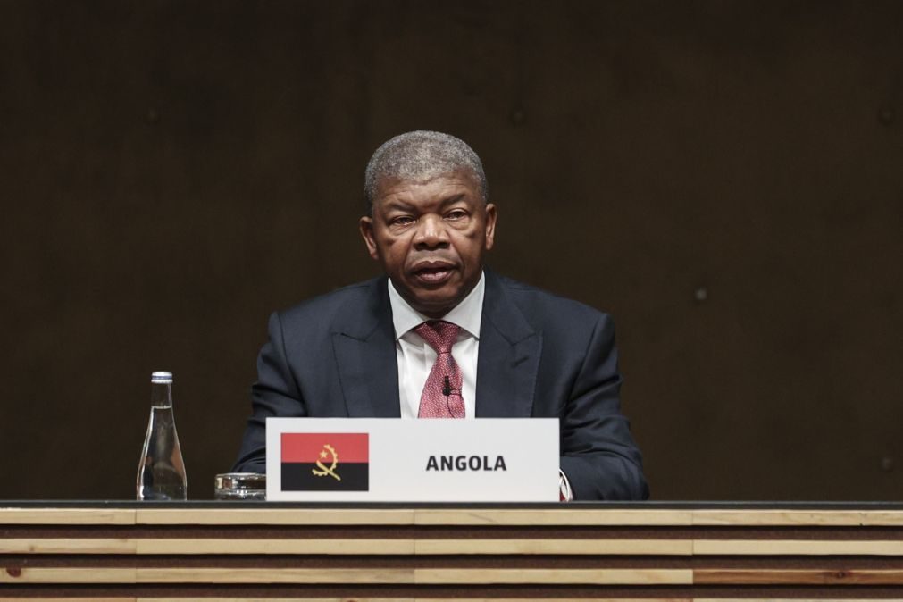 Angola, África do Sul e Quénia consternados com morte de Raisi