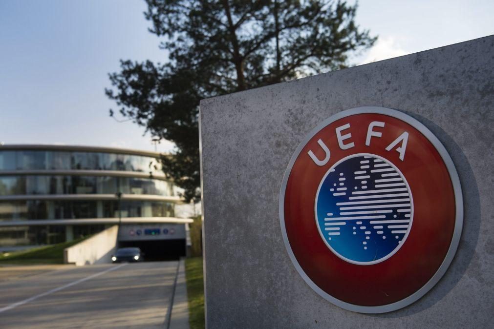 Portugal incluído em programa da UEFA que permite a assistência de jogos em pé