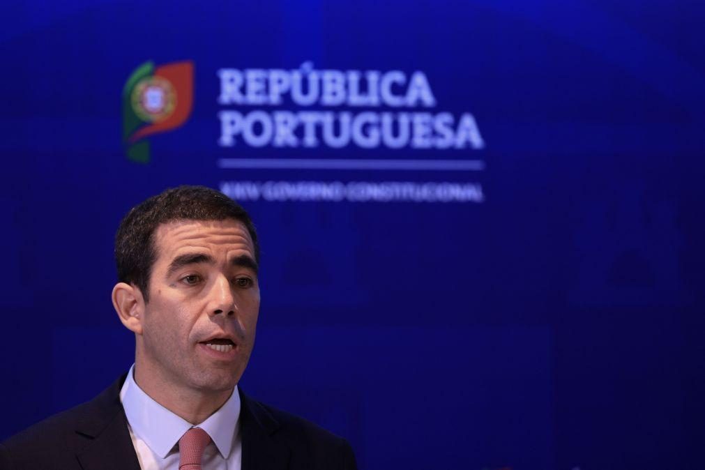 Governo vai rever modelo institucional de gestão da entrada de imigrantes