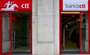 Comissão de trabalhadores dos CTT contra eventual venda da totalidade do banco