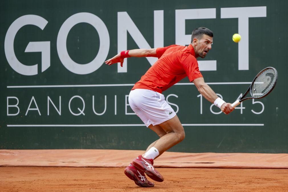 Djokovic eliminado nas 'meias' de Genebra por adversário de Borges em Roland Garros