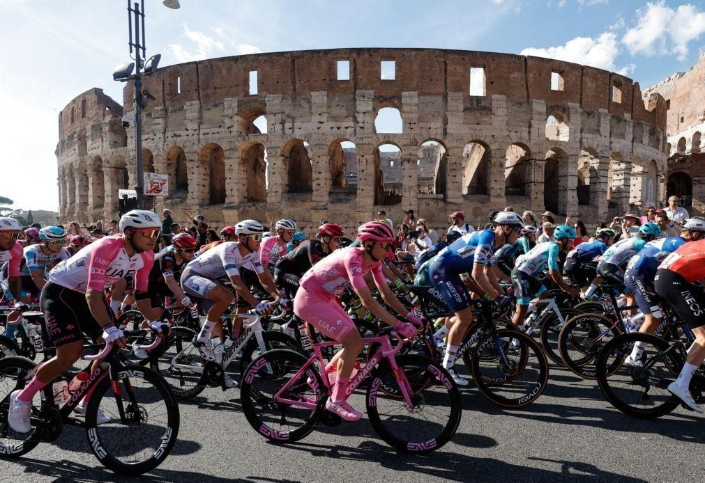 Pogacar vence 107.ª edição do 'Giro', a sua terceira grande volta