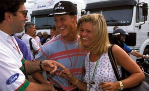 Michael Schumacher - Esposa vende bens para manter cuidados