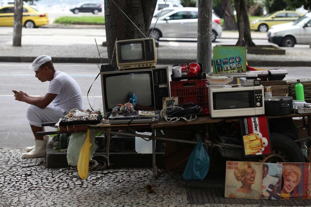 Desemprego no Brasil cai para 7,5% em abril, menor taxa em dez anos