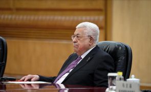 Abbas critica palavras de Khamenei destinadas a 