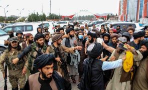ONU denuncia flagelação em massa num estádio afegão