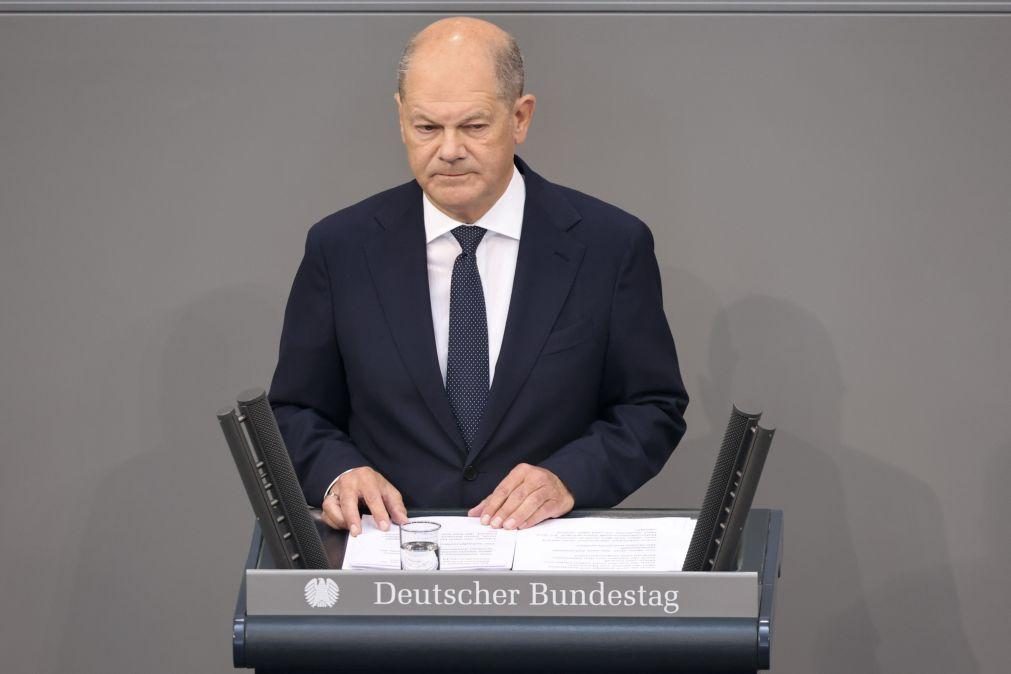 Chanceler alemão favorável à deportação de imigrantes que cometam crimes