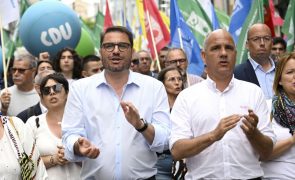 CDU desceu Santa Catarina a criticar quem anda em campanha com 